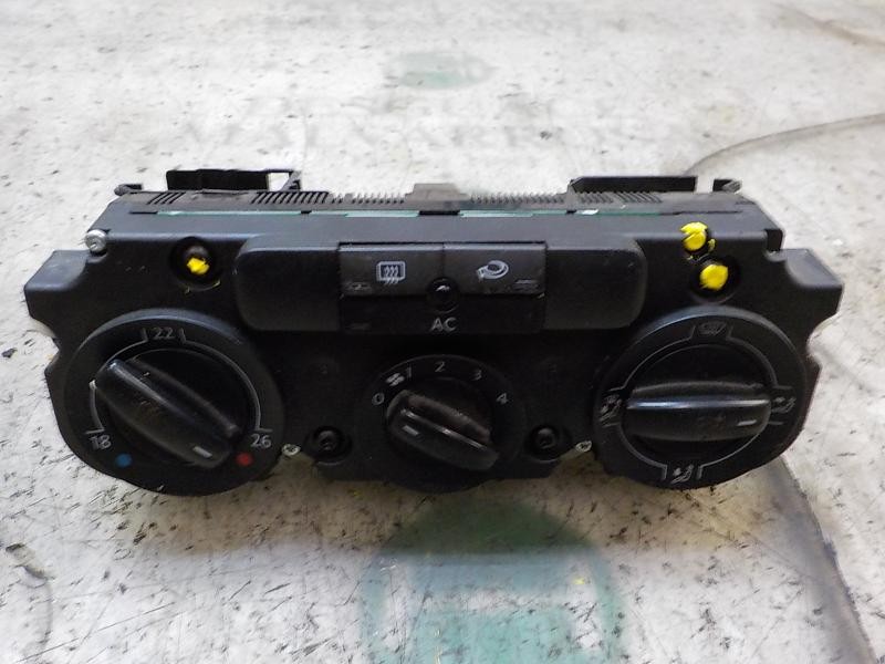 Recambio de mando calefaccion / aire acondicionado para volkswagen golf v berlina (1k1) 1.9 tdi referencia OEM IAM 1K0820047JDWH