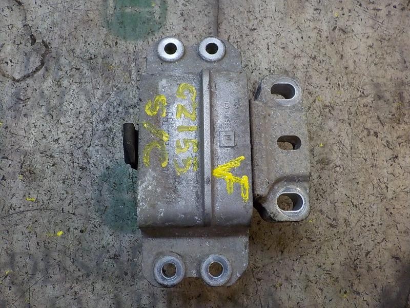 Recambio de soporte cambio para volkswagen golf v berlina (1k1) 1.9 tdi referencia OEM IAM 1K0199555M  