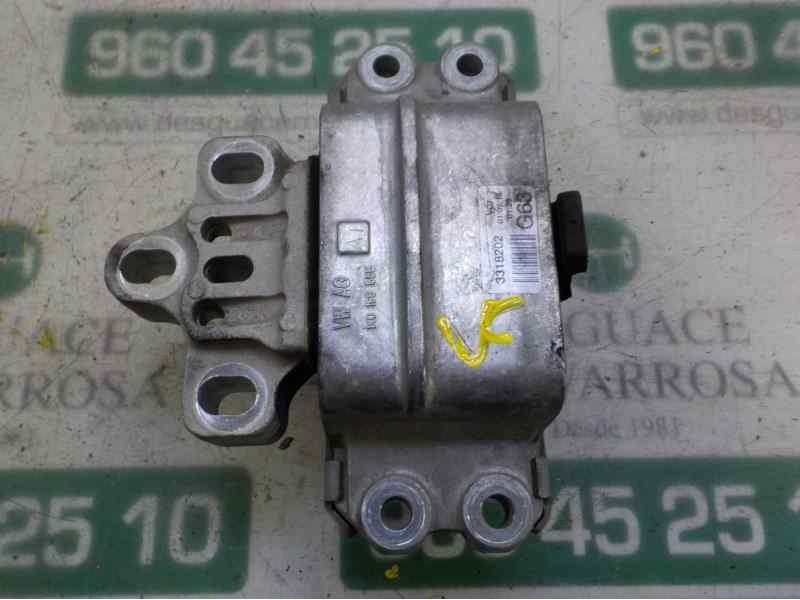 Recambio de soporte motor izquierdo para volkswagen passat variant (365) 2.0 tdi referencia OEM IAM 3C0199555AA  