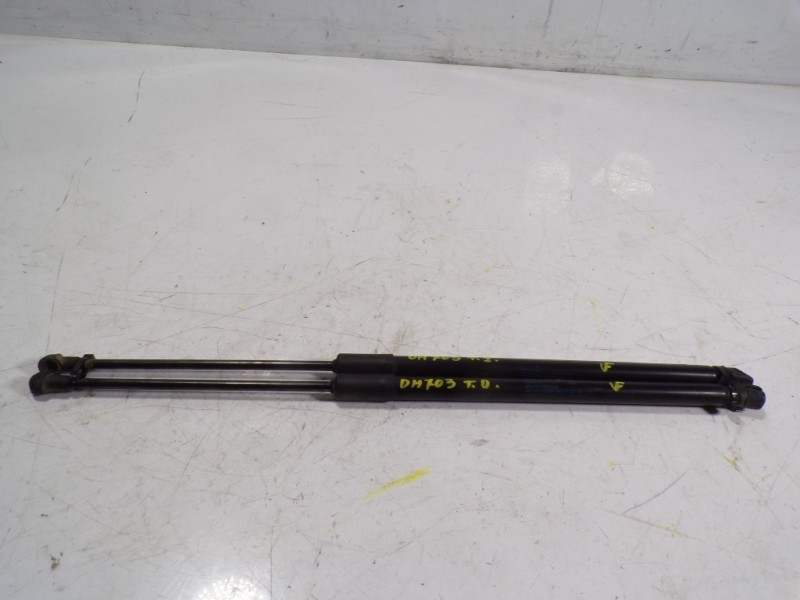 Recambio de amortiguadores maletero / porton para seat arona 1.0 tsi referencia OEM IAM 6F9827550A  