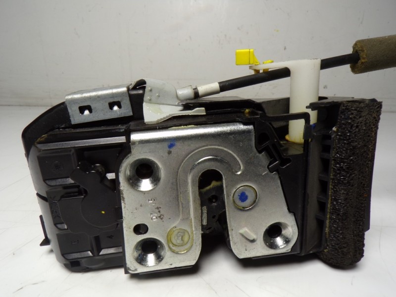 Recambio de cerradura puerta delantera izquierda para renault kadjar 1.6 dci diesel fap energy referencia OEM IAM 805014EA2A  