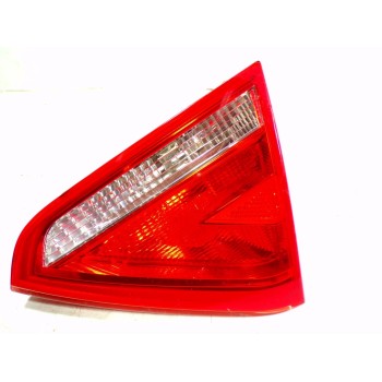 PILOTO TRASERO DERECHO INTERIOR 8T0945094 8T0945094 