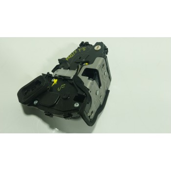 CERRADURA PUERTA TRASERA IZQUIERDA 10A839015B 10A839015B 