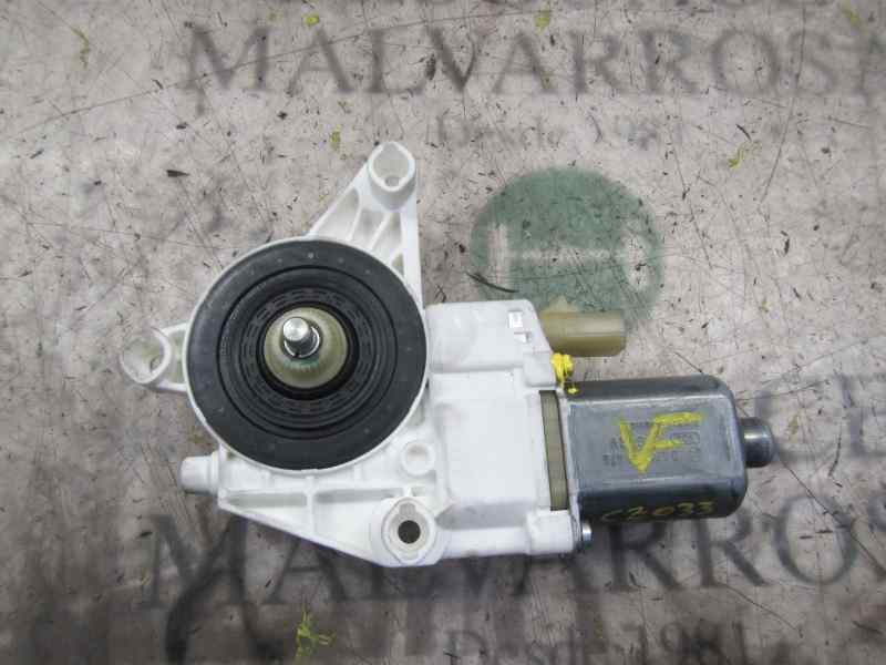 Recambio de motor elevalunas trasero derecho para dodge journey 2.0 16v crd cat referencia OEM IAM   