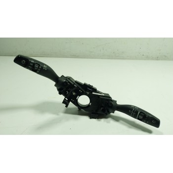 MANDO LUCES 93404Q4960 40N3MR1001 