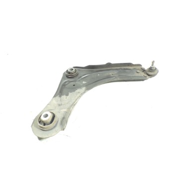 BRAZO SUSPENSION INFERIOR DELANTERO DERECHO 545008682R 