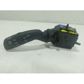 MANDO LUCES 8432902040 02D7017J910 