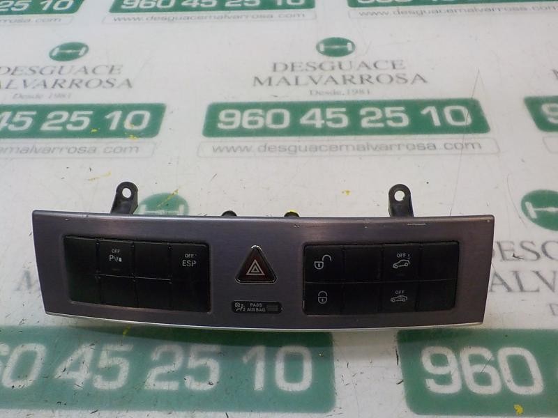 Recambio de warning para mercedes-benz clase clc (cl203) clc 200 cdi (la) (203.707) referencia OEM IAM A20382161817167  33635803