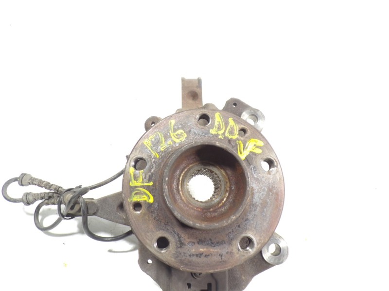 Recambio de mangueta delantera derecha para renault megane iii coupe 1.9 dci diesel referencia OEM IAM 400140080R  