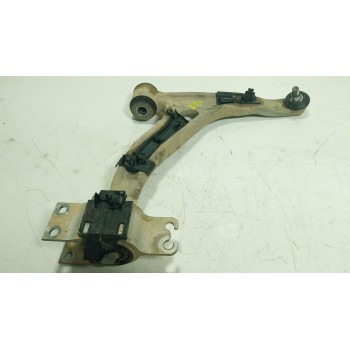 BRAZO SUSPENSION INFERIOR DELANTERO DERECHO A1563300200 