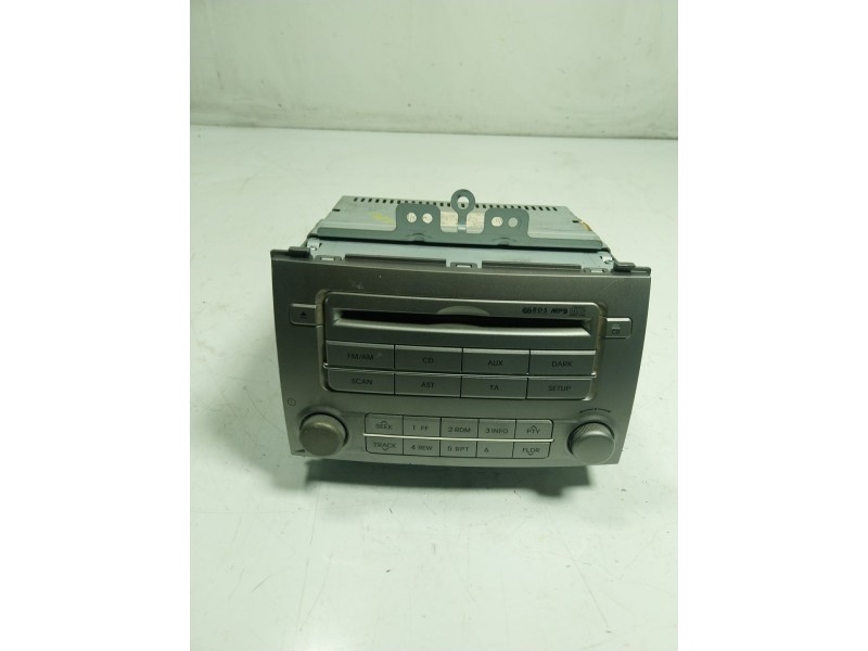 Recambio de sistema audio / radio cd para hyundai i20 1.2 cat referencia OEM IAM 961001J211 961001J211 
