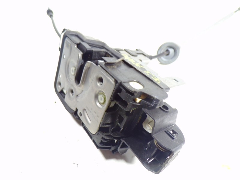 Recambio de cerradura puerta trasera izquierda para volvo v40 kinetic referencia OEM IAM 31440397 31440397 933384109