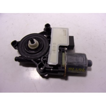 MOTOR ELEVALUNAS TRASERO DERECHO 5Q0959408D 5Q0959408D 