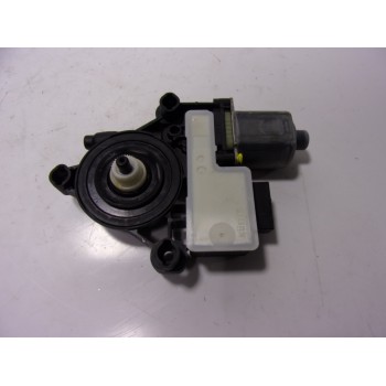 MOTOR ELEVALUNAS TRASERO IZQUIERDO 5Q0959407D 5Q0959407D 