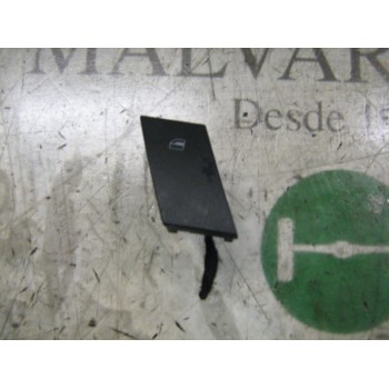 MANDO ELEVALUNAS DELANTERO DERECHO 