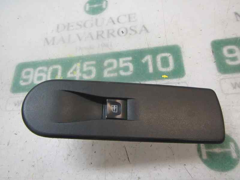 Recambio de mando elevalunas delantero derecho para renault clio iv 1.5 dci diesel fap referencia OEM IAM   