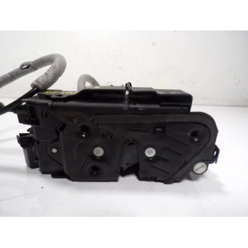 CERRADURA PUERTA TRASERA IZQUIERDA 5TA839015L 5TA839015L 