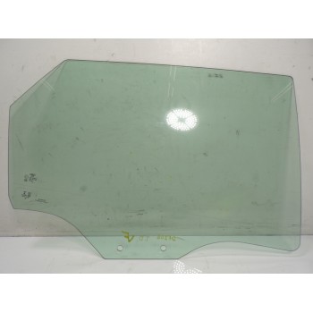CRISTAL PUERTA TRASERO DERECHO 82G845206 