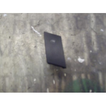 MANDO ELEVALUNAS DELANTERO DERECHO 