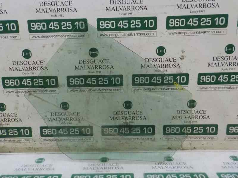 Recambio de cristal puerta trasero izquierdo para volvo v40 2.0 diesel cat referencia OEM IAM 32244822  