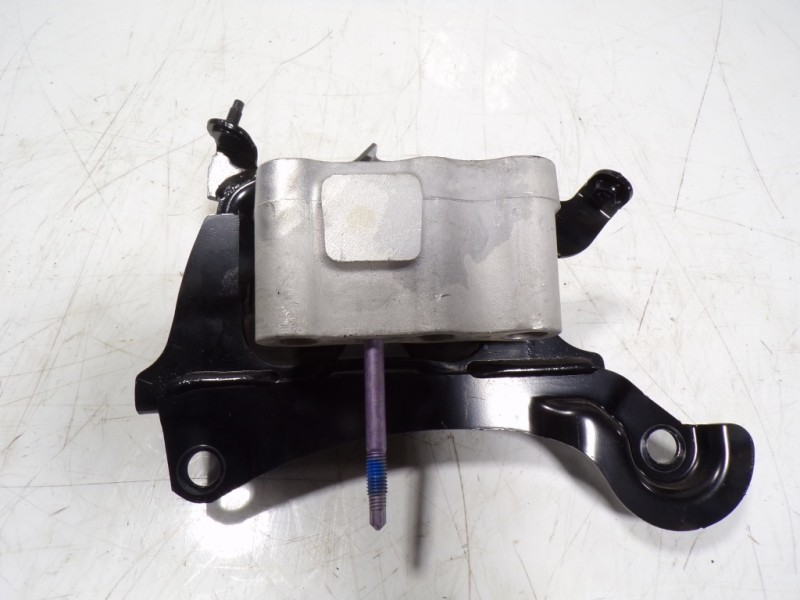 Recambio de soporte cambio para toyota c-hr 132 kw referencia OEM IAM 1237224030  