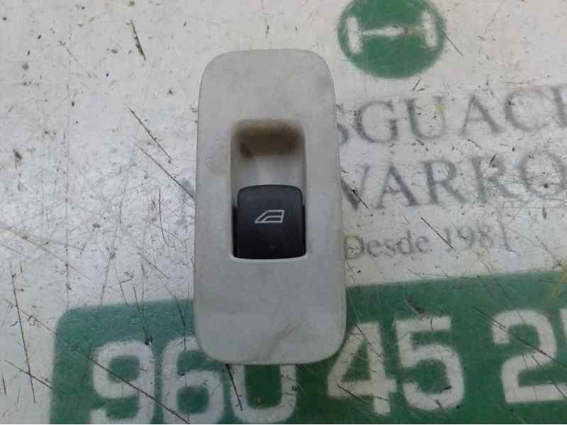 Recambio de mando elevalunas trasero izquierdo para volvo v40 2.0 diesel cat referencia OEM IAM 31394840 31334569 
