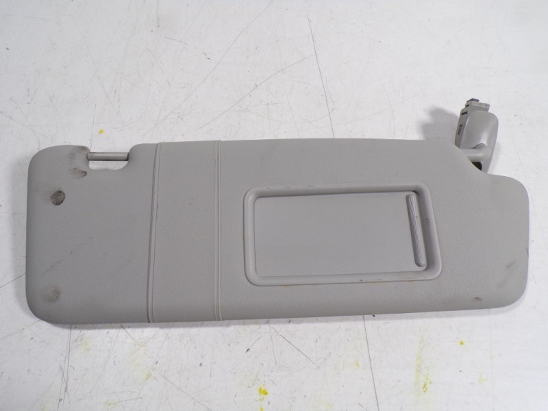 Recambio de parasol derecho para audi a3 (8p) 1.9 tdi referencia OEM IAM 8P0857552A9V4  