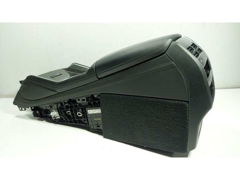 Recambio de apoyabrazos central para bmw x6 (g06, f96) m referencia OEM IAM 51168078296 681050116 