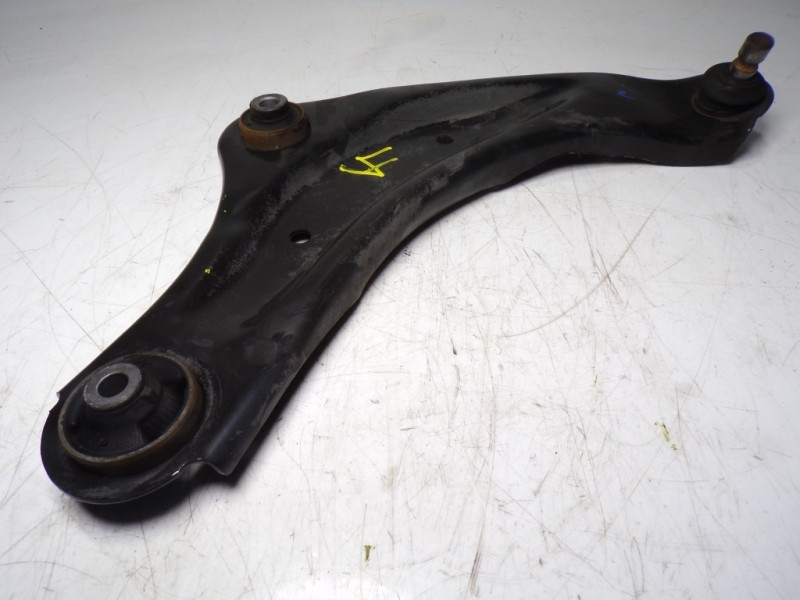 Recambio de brazo suspension inferior delantero derecho para nissan pulsar (c13) 1.5 turbodiesel cat referencia OEM IAM 545001KK