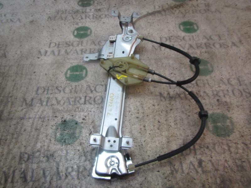 Recambio de elevalunas trasero izquierdo para renault megane iii berlina 5 p dynamique referencia OEM IAM 827210003R  