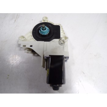 MOTOR ELEVALUNAS DELANTERO IZQUIERDO 8T0959793G 8K0959801A 1101A66634110