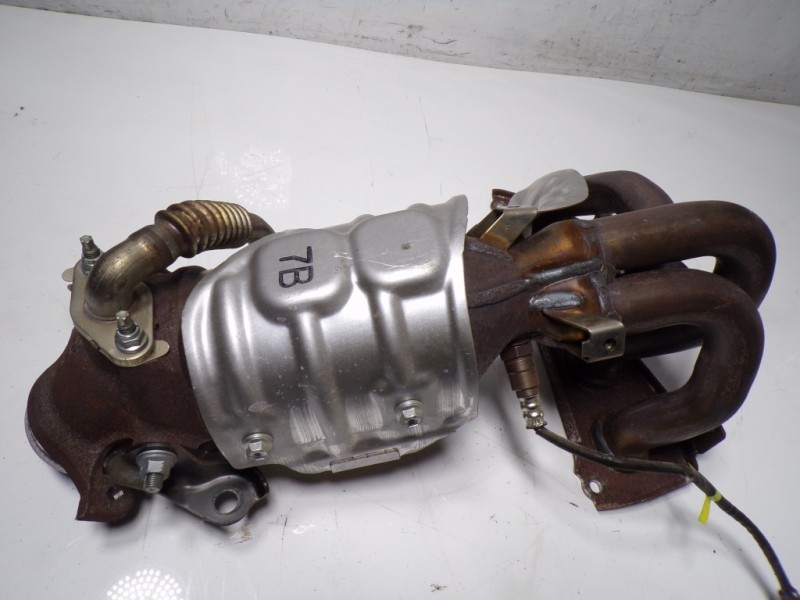 Recambio de catalizador para toyota rav 4 advance hybrid referencia OEM IAM 250510V260 36120 