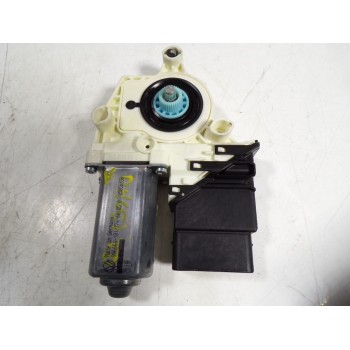 MOTOR ELEVALUNAS TRASERO DERECHO 1K0959704AK 