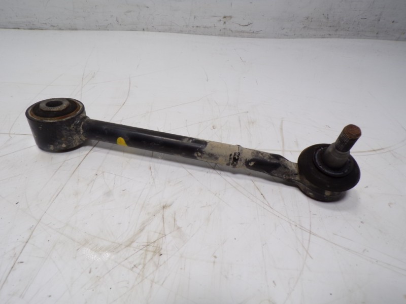 Recambio de tirante trasero derecho para toyota rav 4 advance hybrid referencia OEM IAM 4871042030  