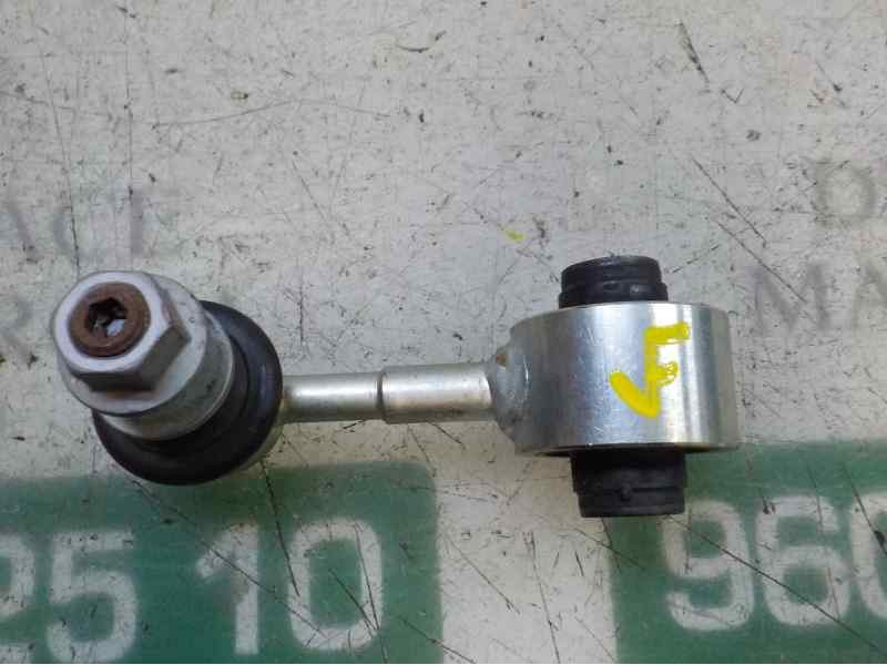 Recambio de tirante trasero izquierdo para toyota rav4 hybrid fwd referencia OEM IAM 4883042030  