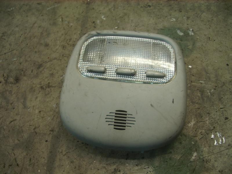 Recambio de piloto interior para citroën c5 berlina 2.0 hdi sx referencia OEM IAM   