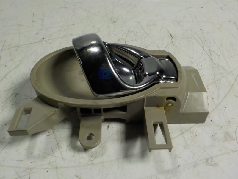Recambio de maneta interior trasera derecha para nissan micra (k13) 1.2 cat referencia OEM IAM 806701HB2B  