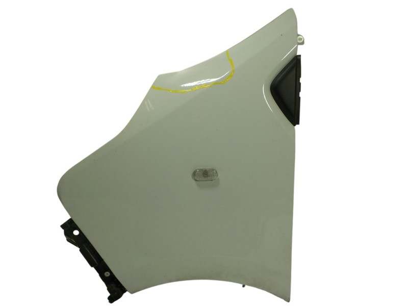 Recambio de aleta delantera izquierda para renault trafic furgón 2.0 dci diesel energy referencia OEM IAM 631016242R  