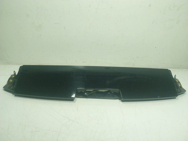 Recambio de aleron trasero para nissan leaf (ze1) electric referencia OEM IAM 960325SK0A 960325SX0A 