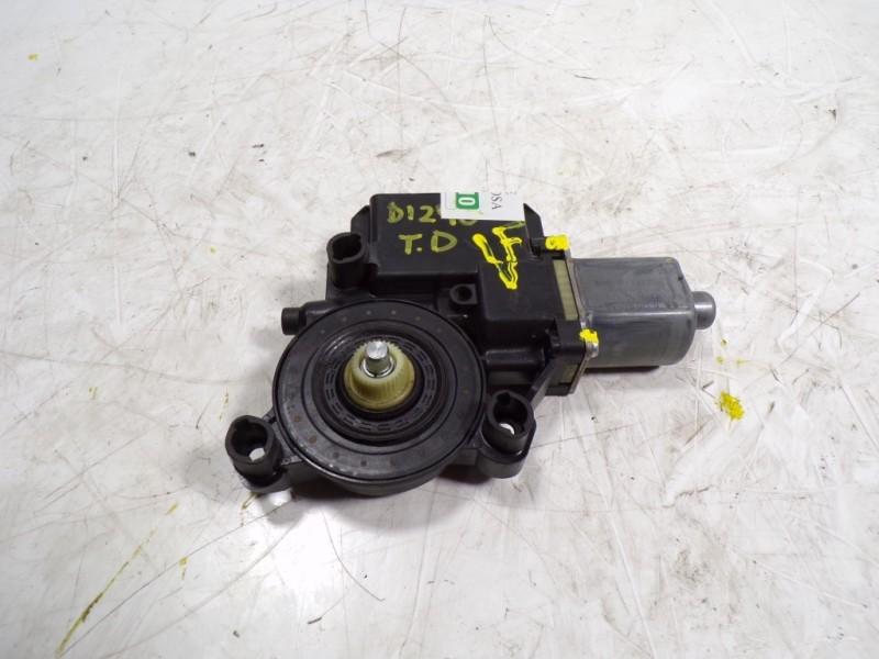 Recambio de motor elevalunas trasero derecho para volkswagen polo (6r1) 1.6 tdi dpf referencia OEM IAM 6R0959812NZ04 6R0959812G 