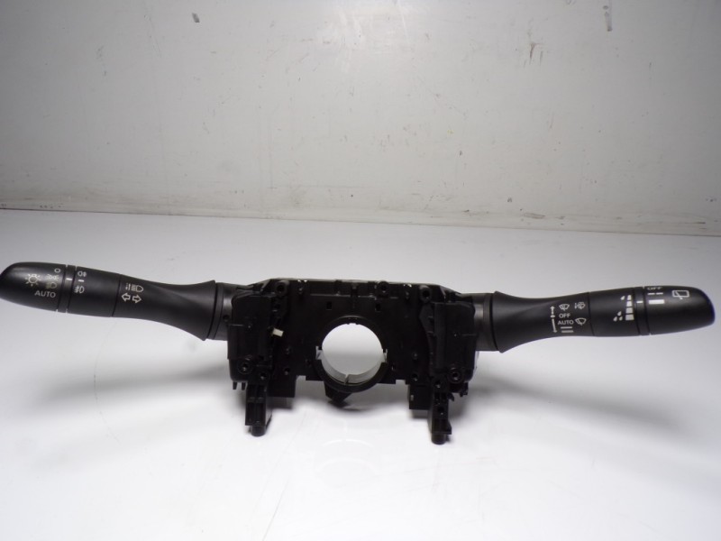 Recambio de mando luces para nissan pulsar (c13) 1.5 turbodiesel cat referencia OEM IAM 255604EA2B 16930SN2 