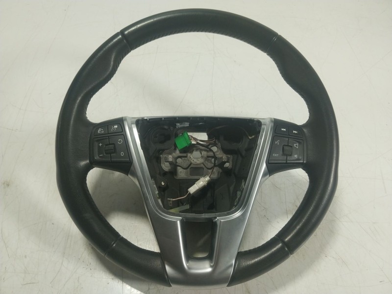 Recambio de volante para volvo v60 ii (225) b4 mild-hybrid referencia OEM IAM 31455088 34220709A 