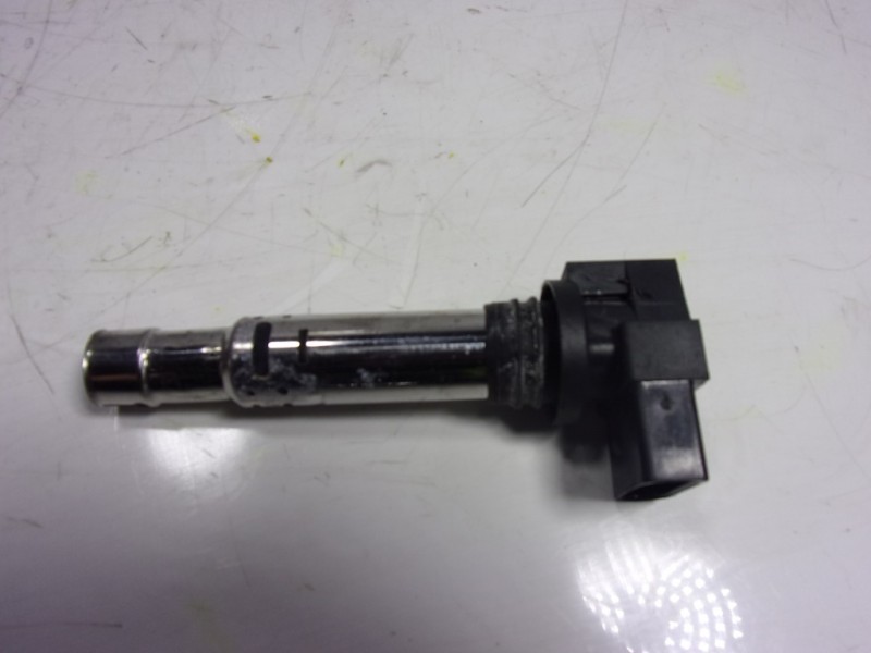 Recambio de bobina para volkswagen golf vi (5k1) sport referencia OEM IAM  036905715 