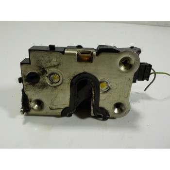 CERRADURA PUERTA TRASERA DERECHA 825020953R 