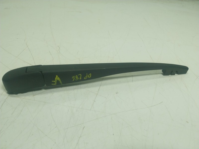 Recambio de brazo limpia trasero para nissan leaf (ze1) electric referencia OEM IAM 287805SK0A  