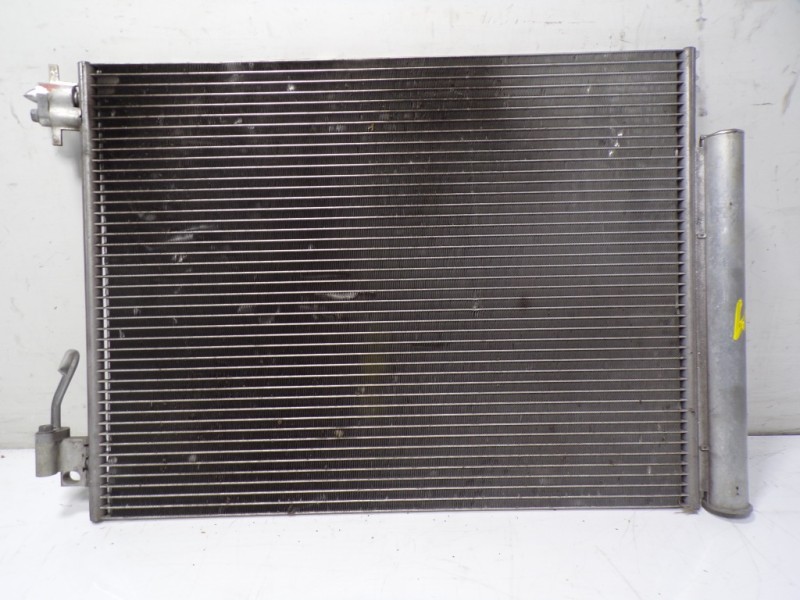 Recambio de condensador aire acondicionado para renault captur 1.3 tce referencia OEM IAM 921006843R 921006843R 