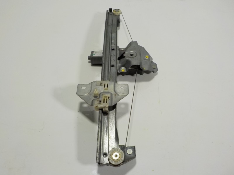 Recambio de elevalunas trasero derecho para dacia lodgy 1.2 16v tce cat referencia OEM IAM 827217782R 128001071E 9030295E