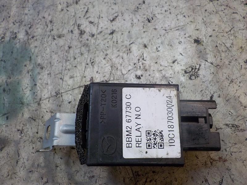 Recambio de modulo electronico para mazda 3 lim. (bl) 2.2 turbodiesel cat referencia OEM IAM BBM267730C BBM267730C 