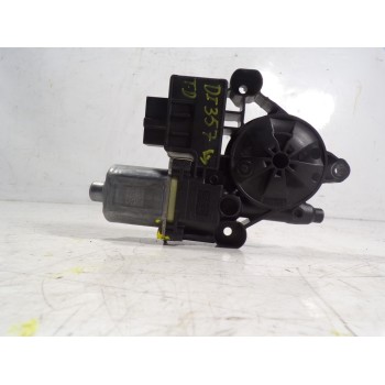MOTOR ELEVALUNAS TRASERO DERECHO 5Q0959812E 