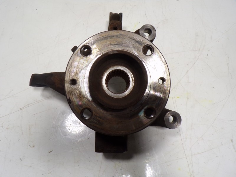 Recambio de mangueta delantera derecha para dacia lodgy 1.2 16v tce cat referencia OEM IAM 400143629R  